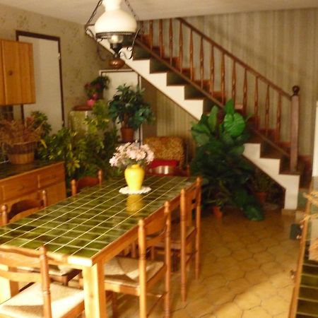 Bed and Breakfast Domaine De Rode Buze Cahors Exterior foto