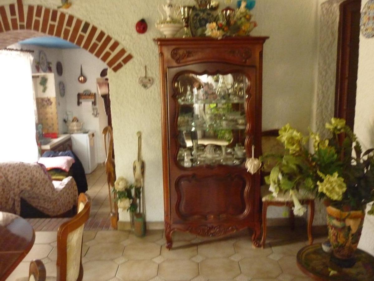 Bed and Breakfast Domaine De Rode Buze Cahors Exterior foto