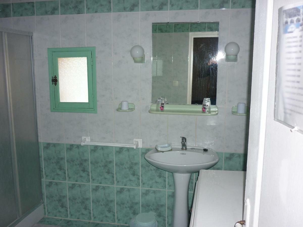 Bed and Breakfast Domaine De Rode Buze Cahors Exterior foto